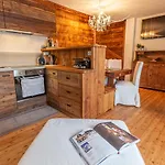 Apartment L'atelier Du Temps - Le Petit Refuge